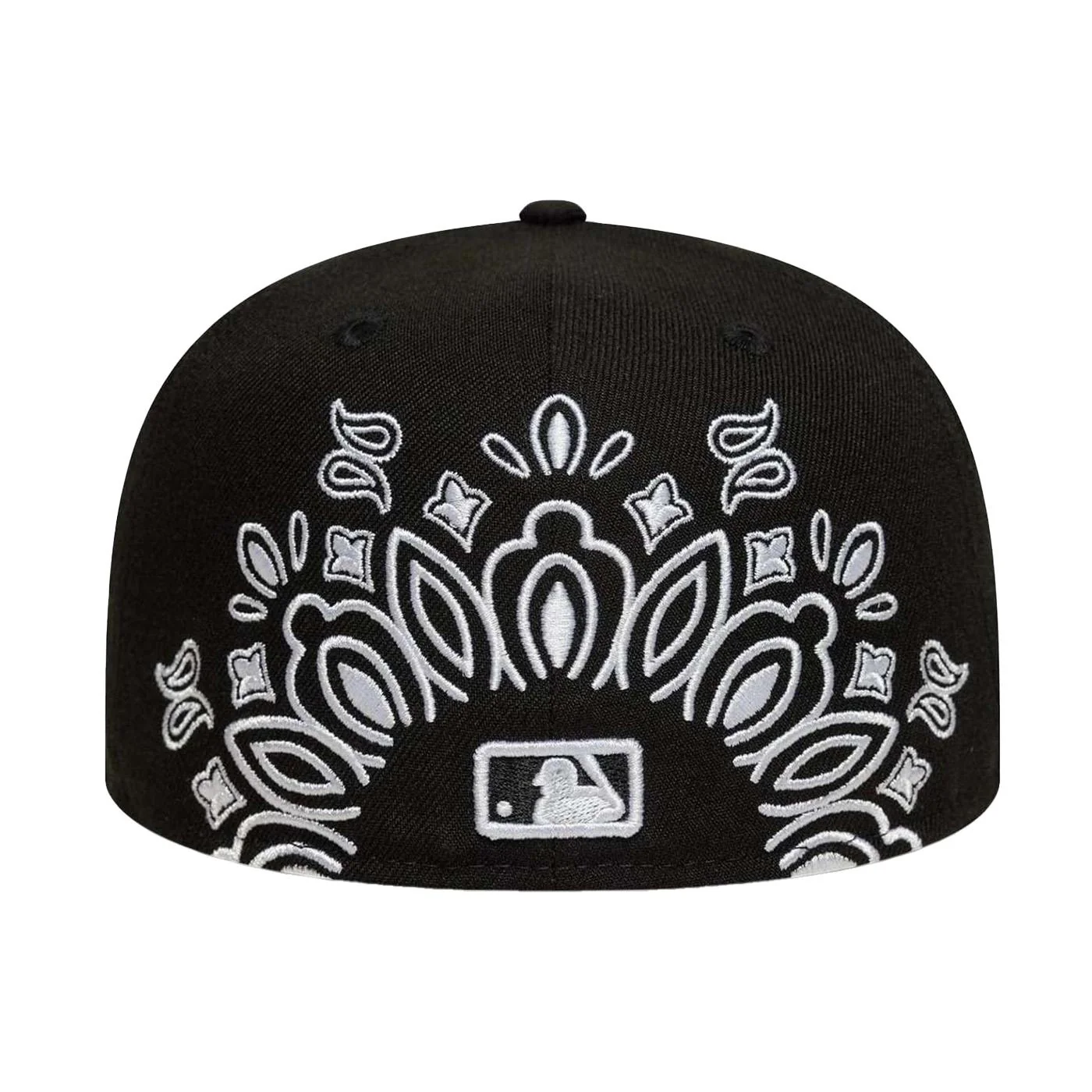 MLB Paisley 59FIifty Black New York Yankees - Black / White Visor Cap NEW ERA ACCESSORIES - Image 3