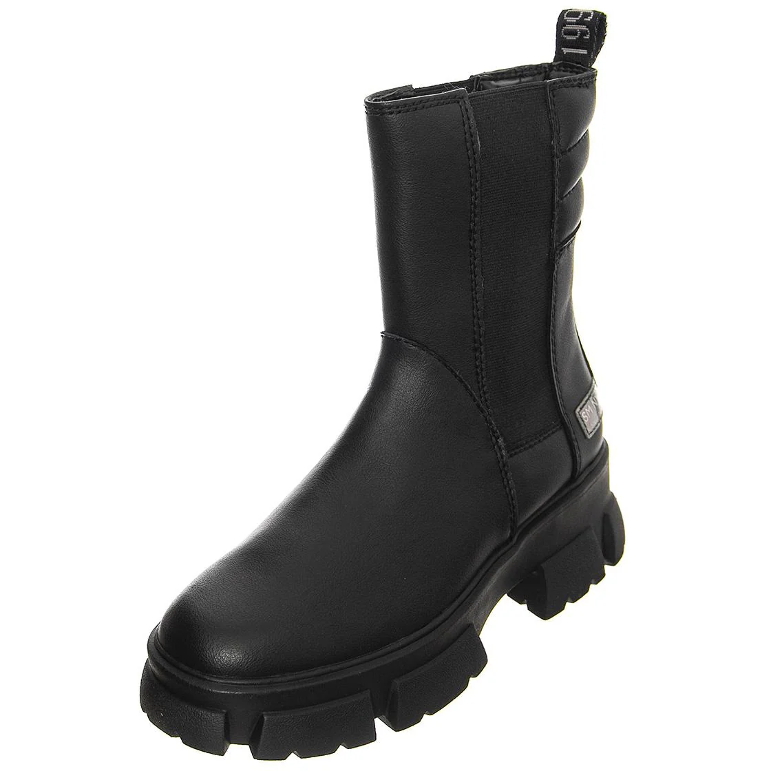 Woman STEVE MADDEN