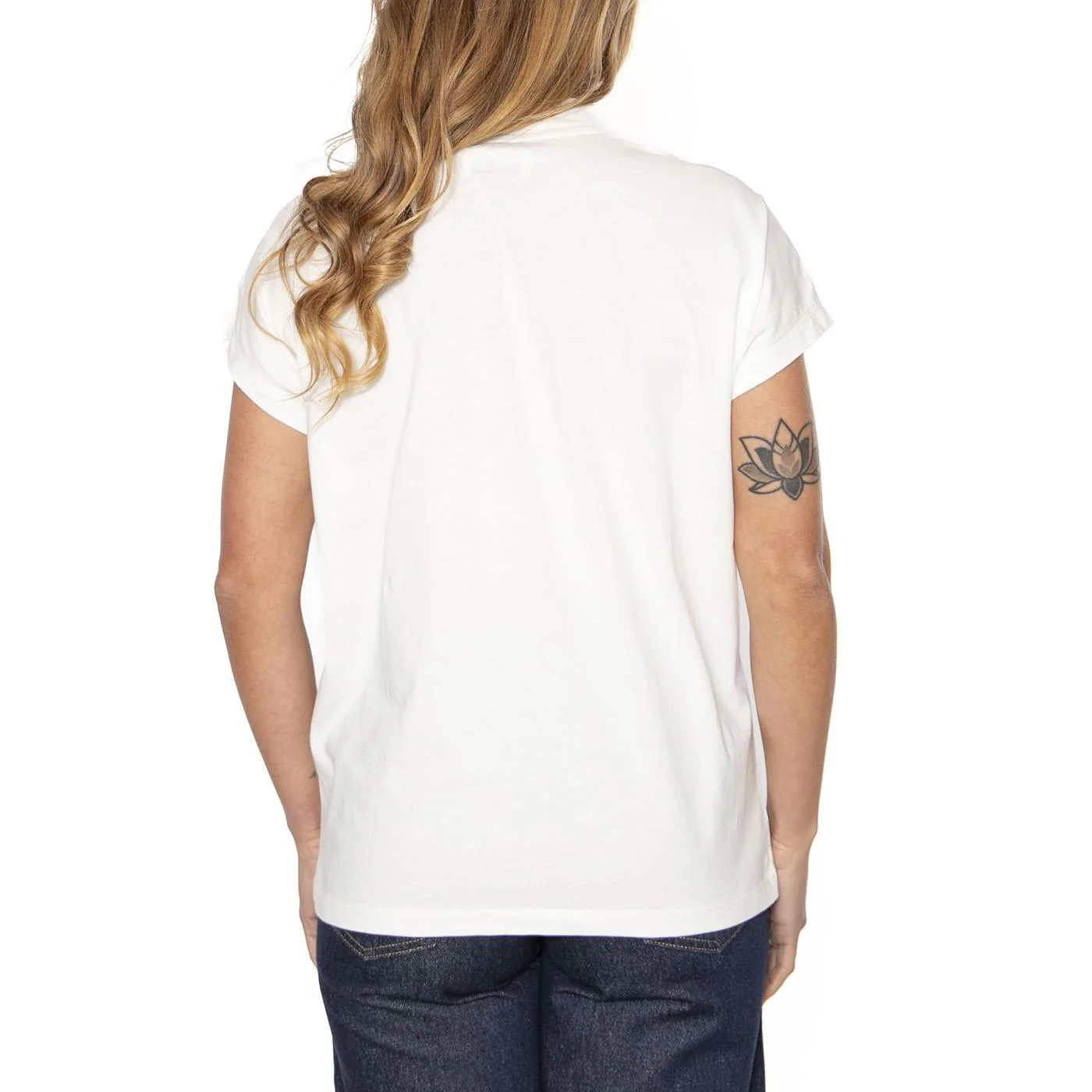 White Volta Tee White - Image 3