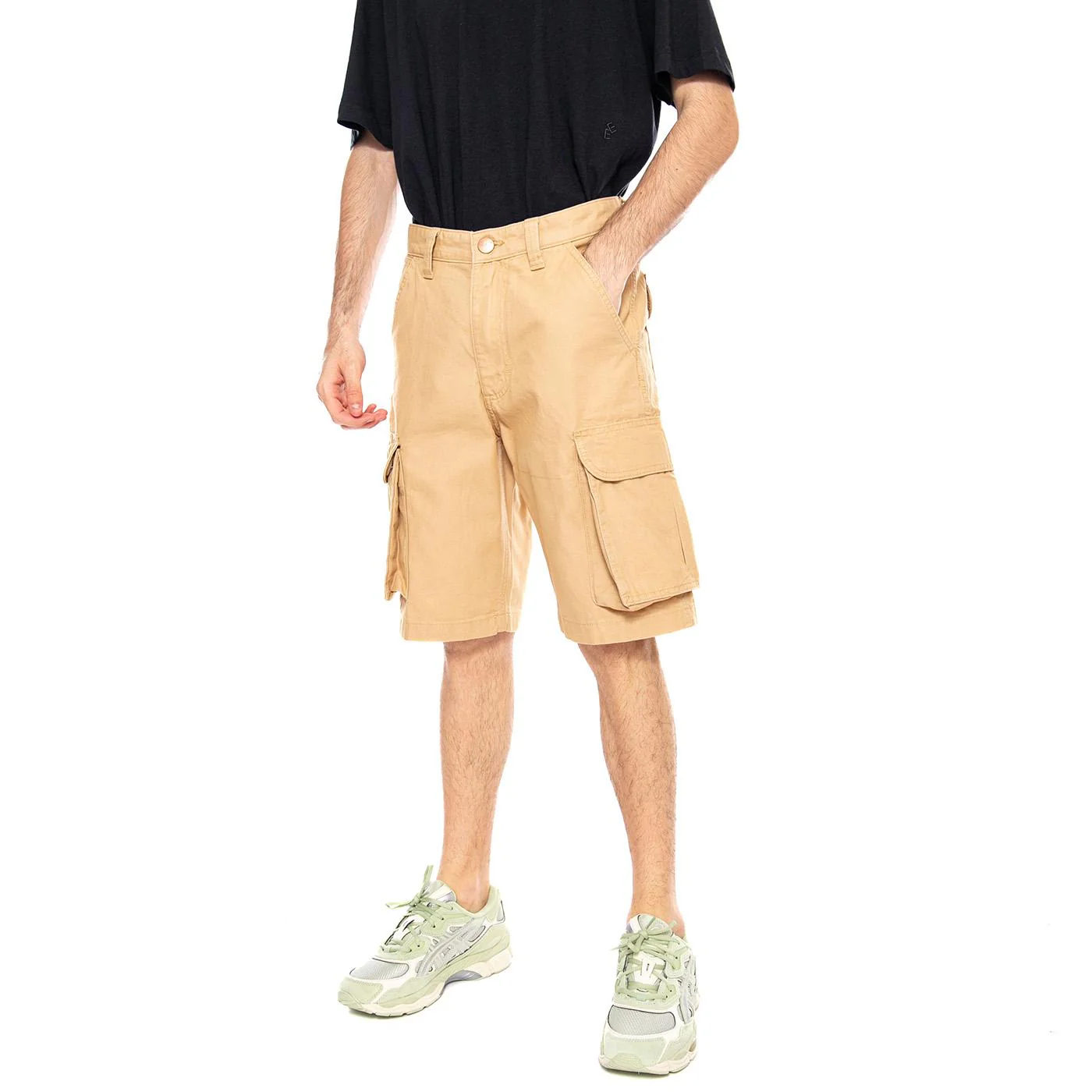 CARGO SHORTS GOLDEN WHEAT Wheat - Men's Beige Cargo Shorts WRANGLER